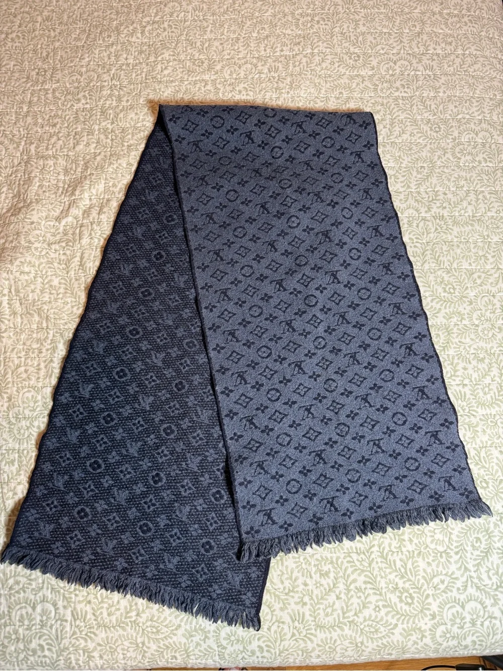 Louis Vuitton Monogram Scarf in Navy Blue